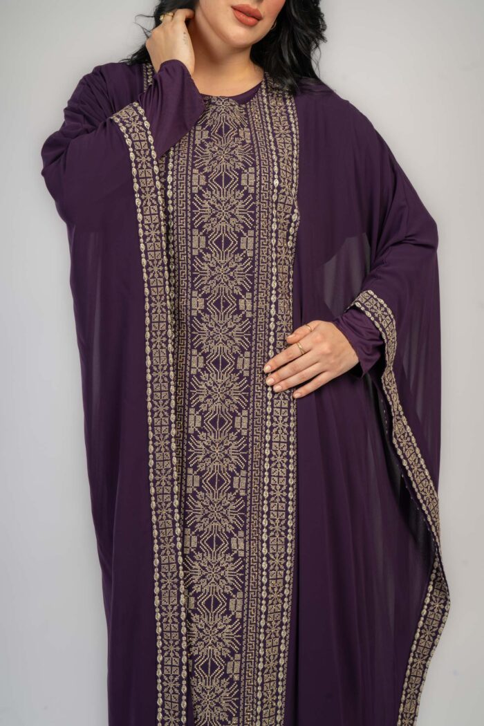 عباية استقبال فراشة تطريز كم وصدر - Image 3