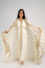 Fully embroidered Moroccan kaftan - Image 4