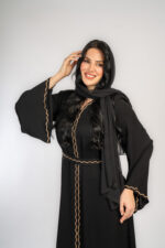 عباية خروج اسود تطريز دهبي - Image 2