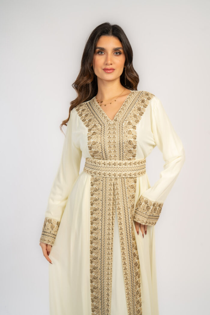 عباية شيفون ابيض تطريز فضي - Image 5