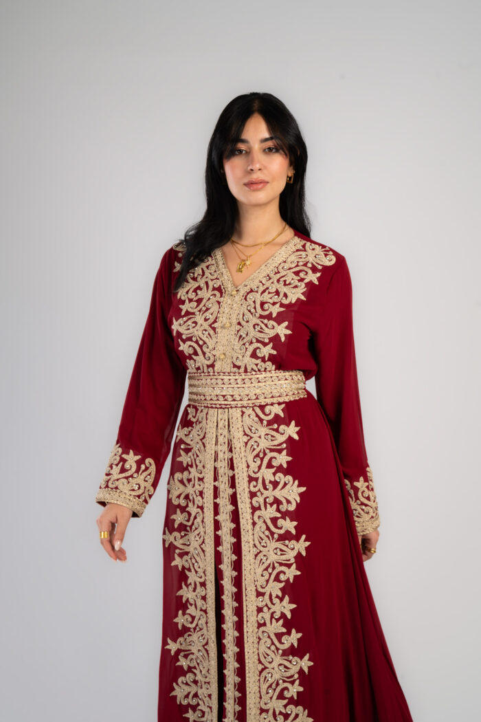 Istikbal abaya with aghbani hand-embroiderey - Image 1