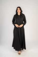 عباية خروج اسود كبيشون تطريز اسود - Image 4