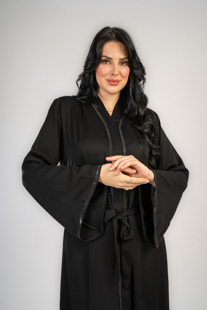 عباية خليجي خروج بتطريز اسود - Image 3