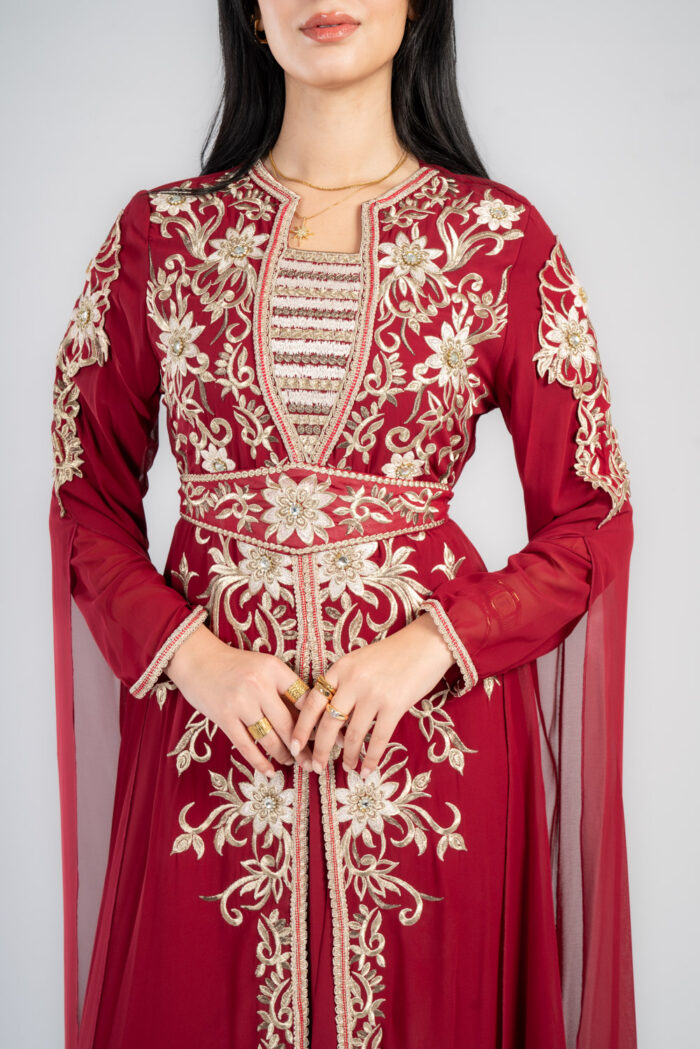 Long sleeved istikbal abaya - Image 2