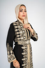 قفطان شيفون قطعتين بتطريز فضي - Image 4