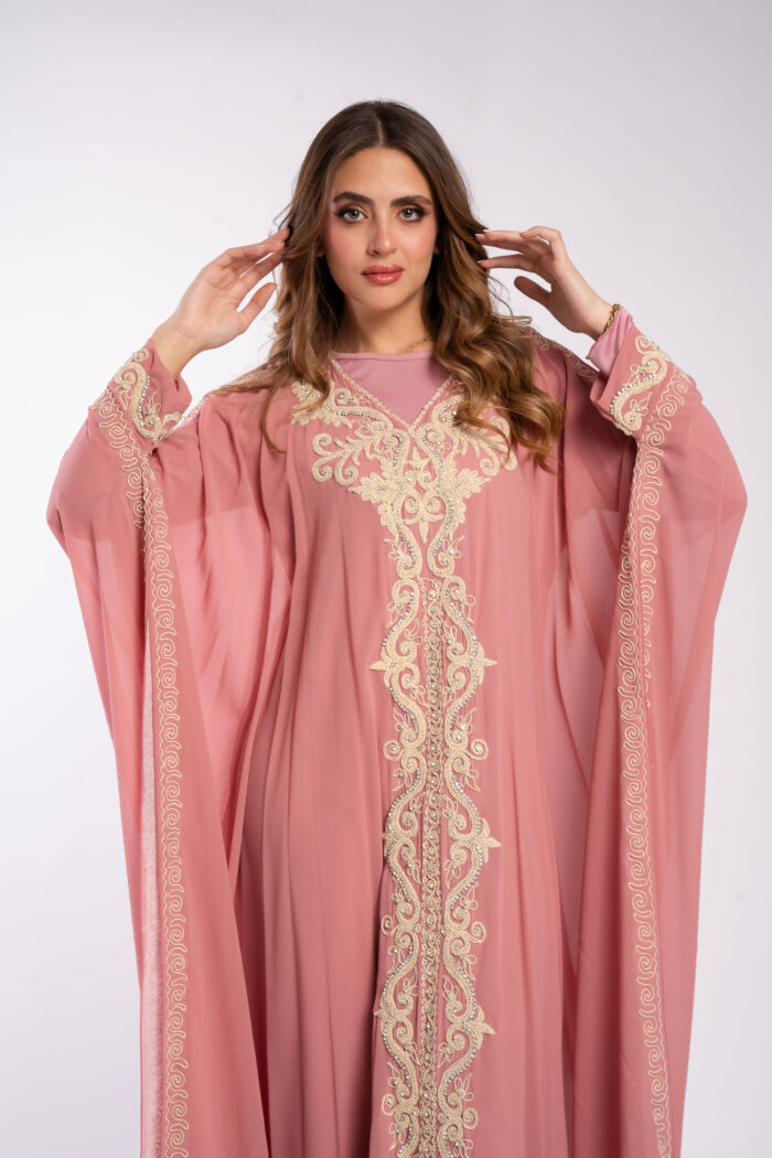 عباية إستقبال تصميم فراشة - Image 1