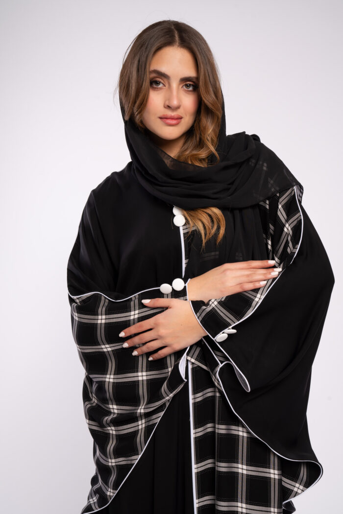 عباية اسود خروج مع طباعة - Image 19