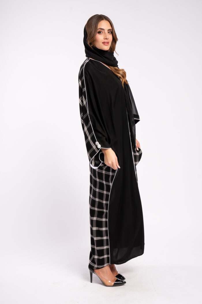 عباية اسود خروج مع طباعة - Image 12