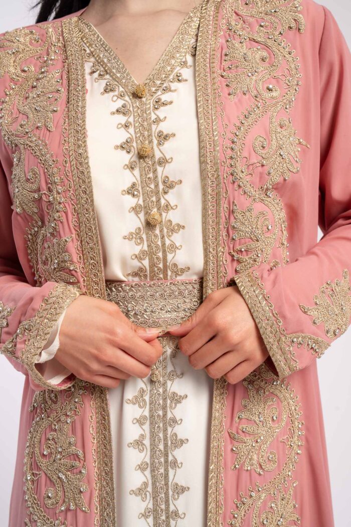 Moroccan kaftan with aghbani embroidery - Image 5