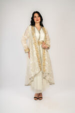 سواريه بقماش الجاكار والدانتيل